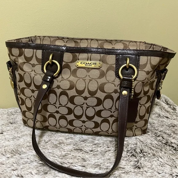 SOLD - Coach Gallery Signature Zip Khaki Mahogany Tote - Picture 2 of 10
